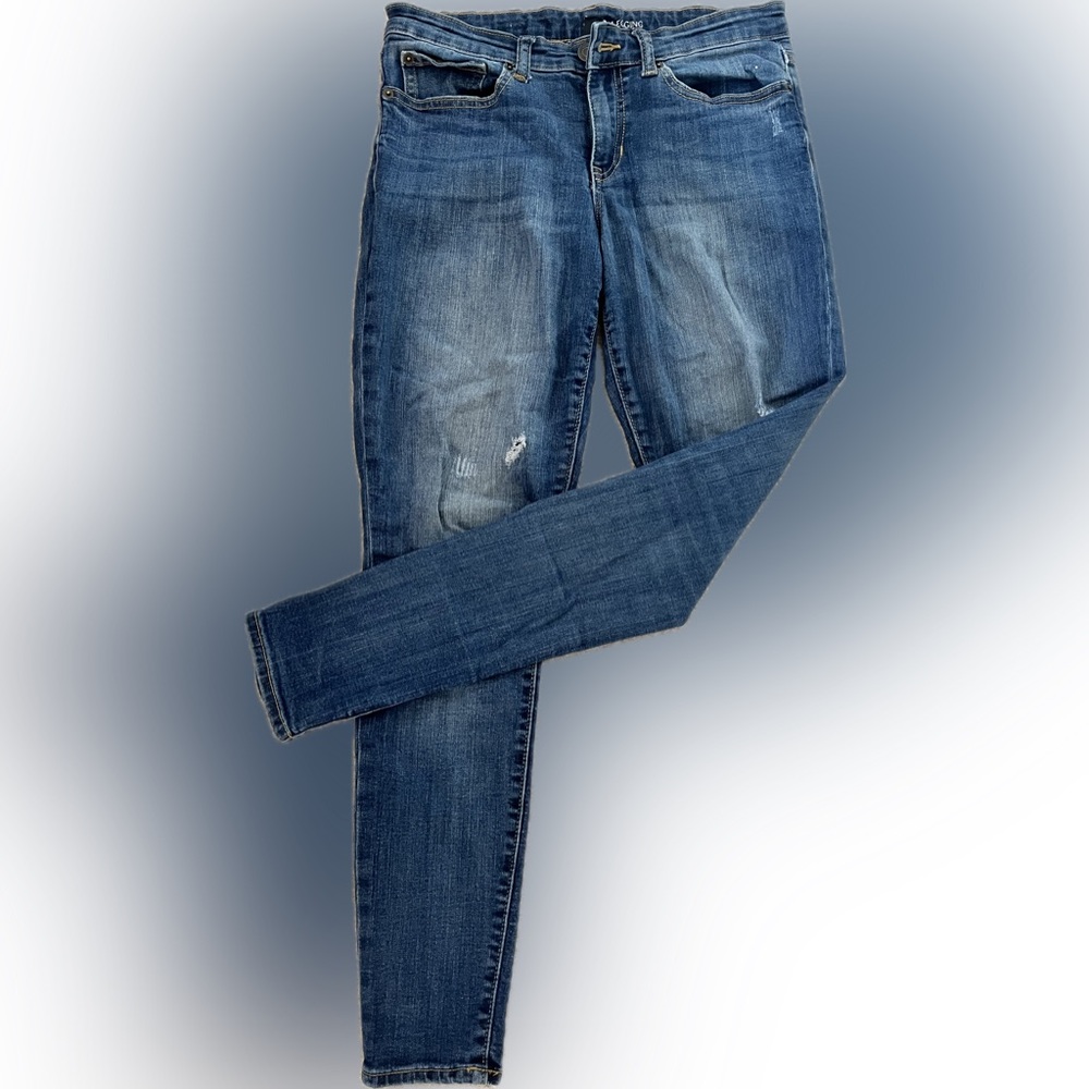 Jeans - Picture 2 of 3